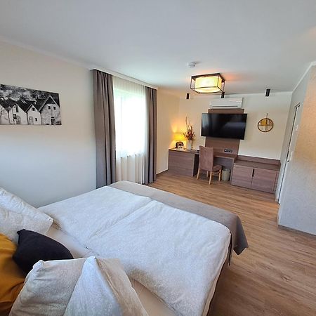 Schliefauhof Hotel Randegg Kültér fotó